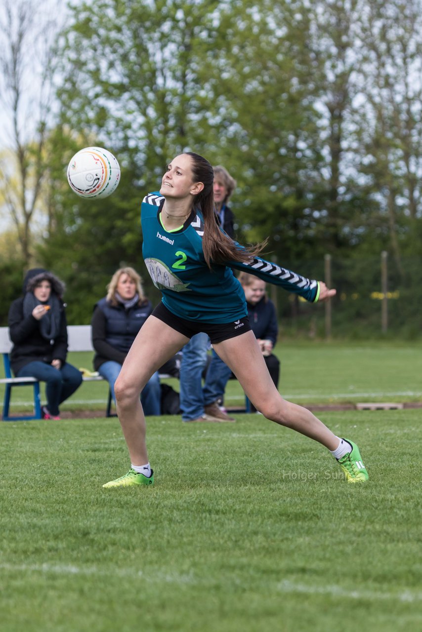 Bild 225 - Faustball Frauen Wiemersdorf